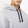 sudadera contrastada con capucha
